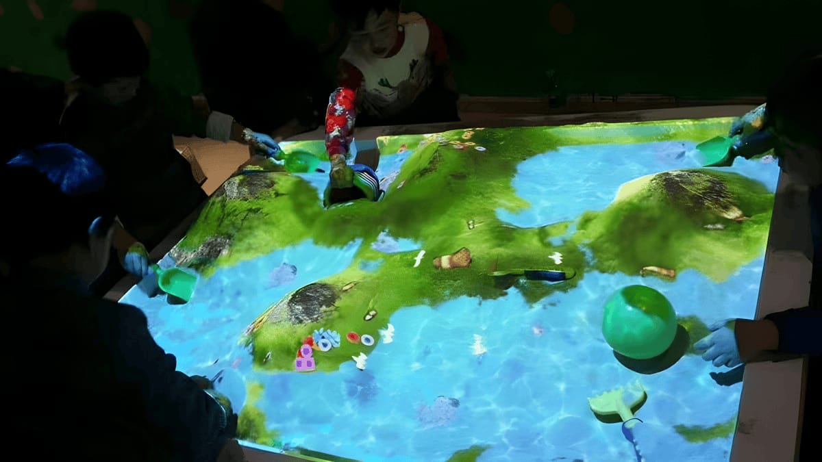 兒童互動投影沙灘沙地-沙池游戲互動系統(tǒng)